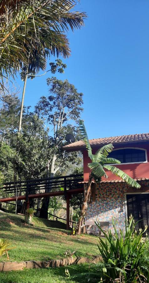 סאו פדרו דה סרה Suites Casinha Do Alto Da Bocaina מראה חיצוני תמונה