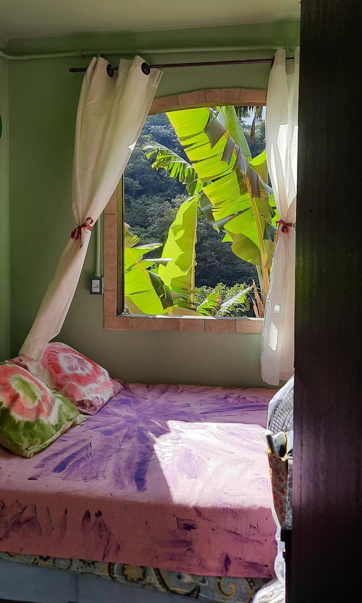 סאו פדרו דה סרה Suites Casinha Do Alto Da Bocaina חדר תמונה